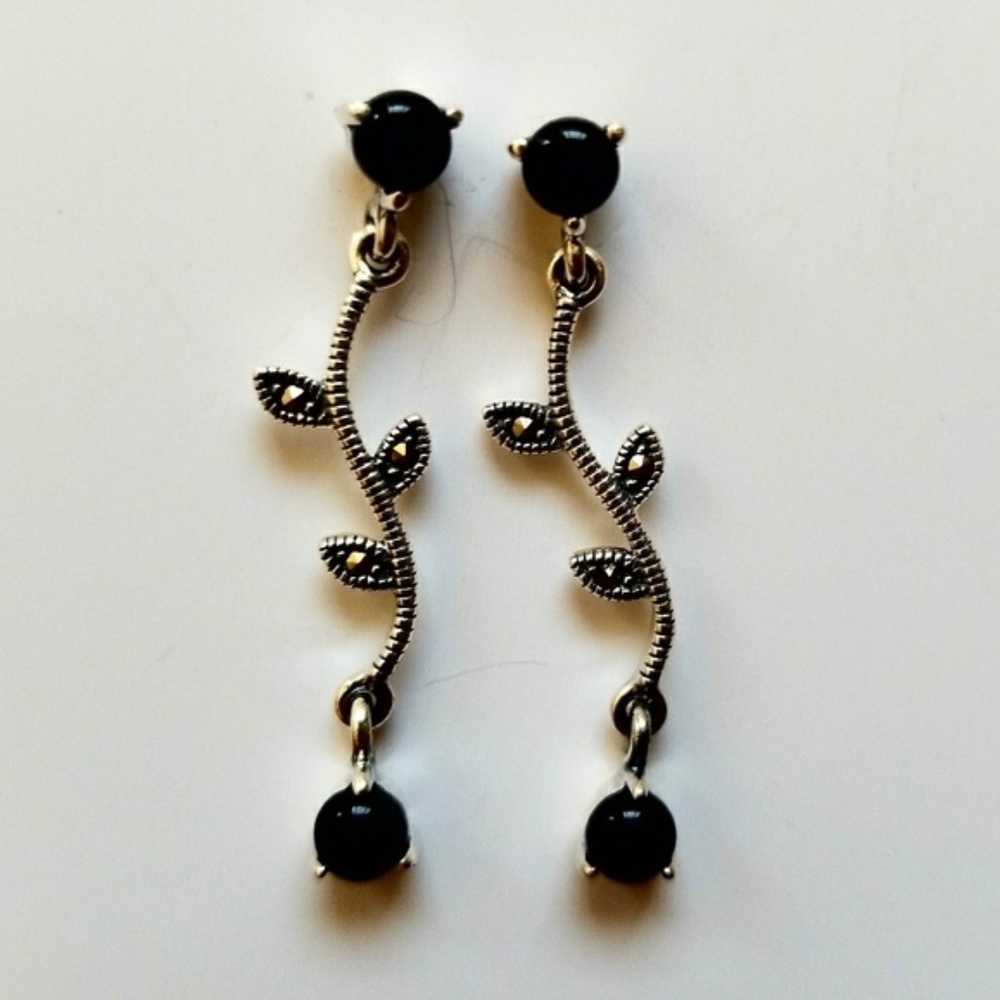 *SOLD * Silver Onyx Marcasite Earrings